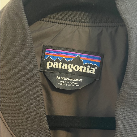 Patagonia Men's Black Bomber Jacket - Picture 2 of 3